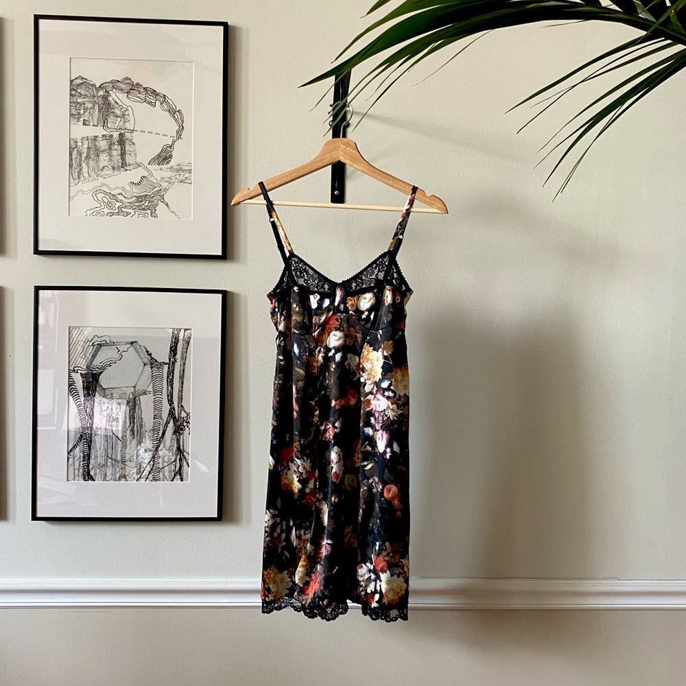 NWOT Else Lingerie Jardin Silk Chemise